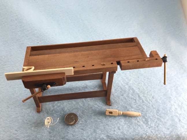 Woodworking bench